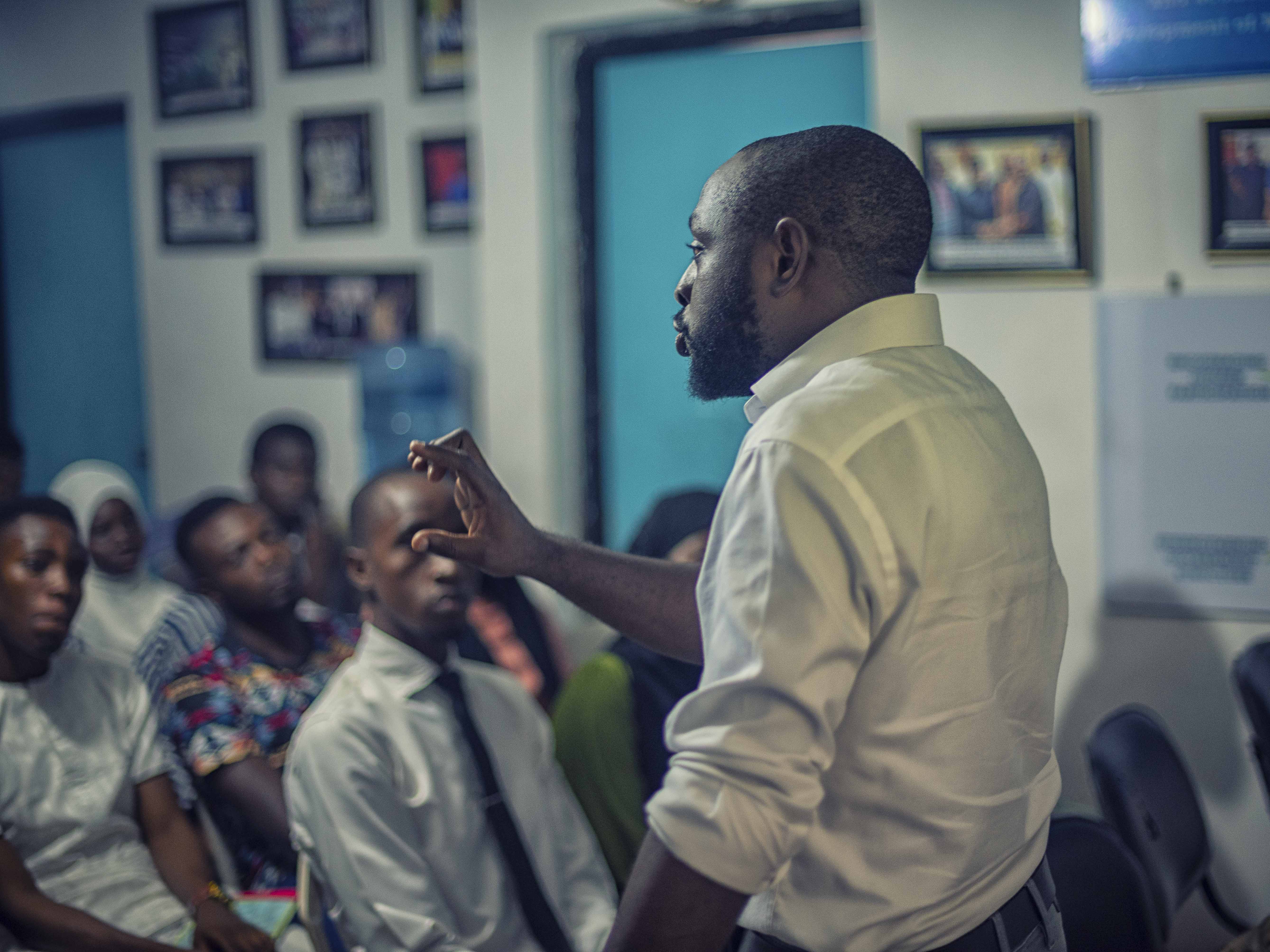Facilitator engaging with students